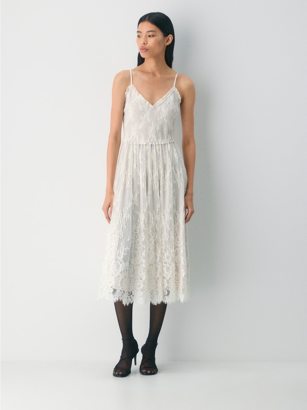 Aritzia Wilfred Tuberose Dress